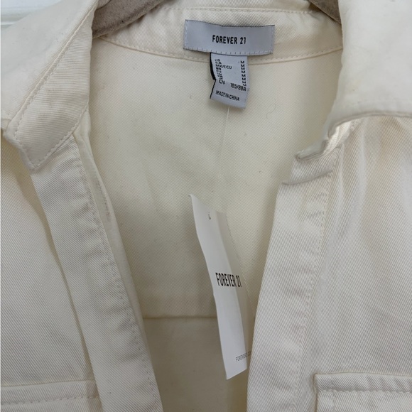 NWT Forever 21 cropped blouse - Picture 3 of 4